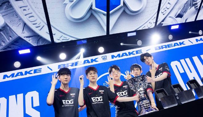 无冠巨星 无冠巨星